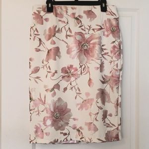 Summer pencil skirt